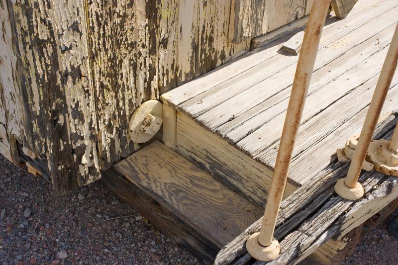 EN-Baggage-Platform-Step