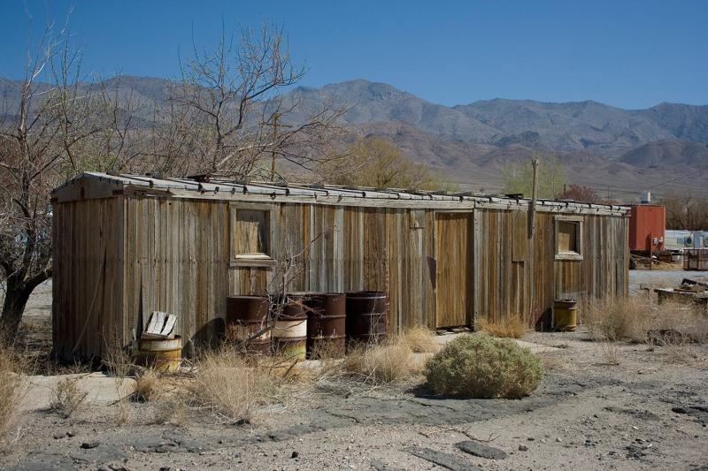 Standard-Gauge-Boxcar-Shed-at-Keeler