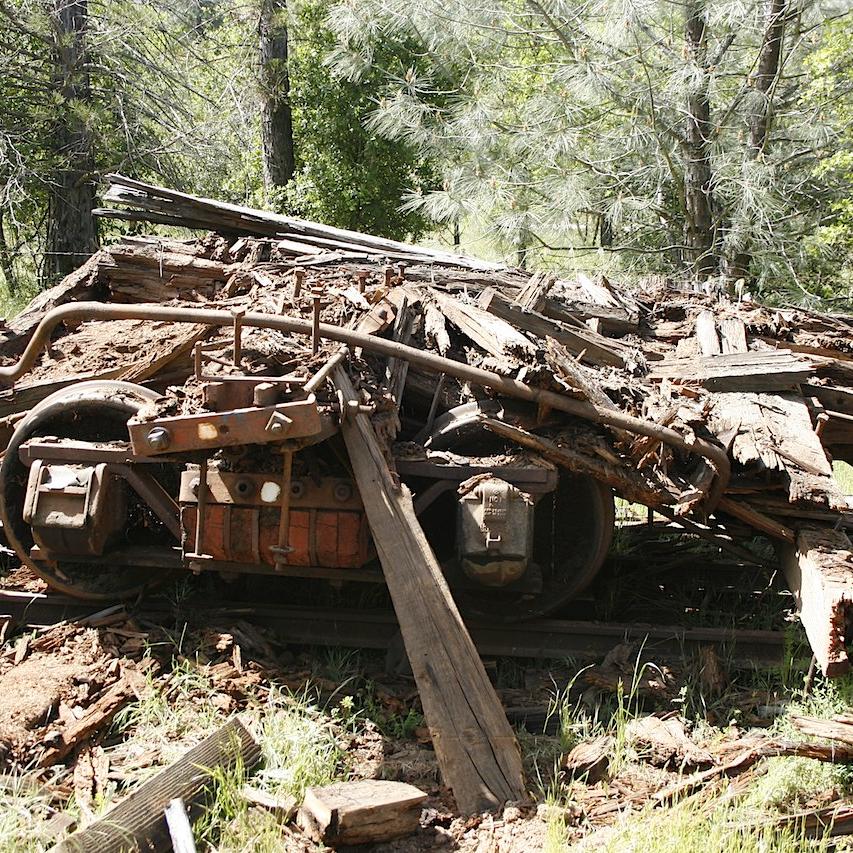 WS Heavy Equipment Flat Remains