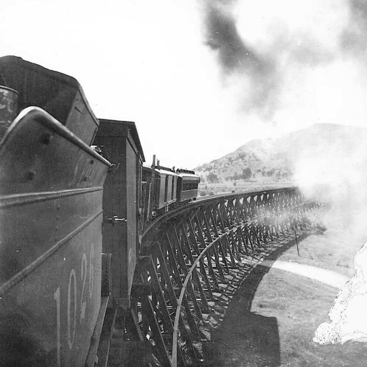 SJSN-1026-and-train-on-trestle