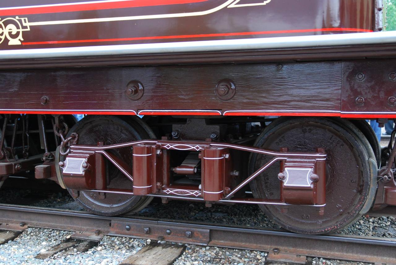 Tender Truck Striping