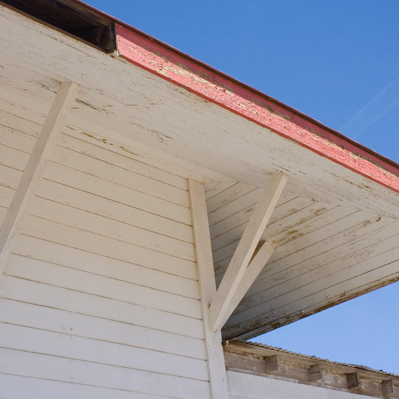 Mina-IceHouse-Eave-Detail