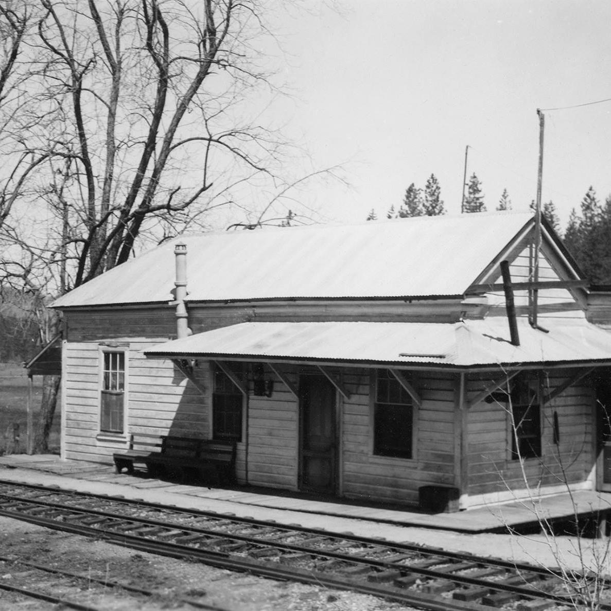 Peardale Depot 1938 Al Phelps