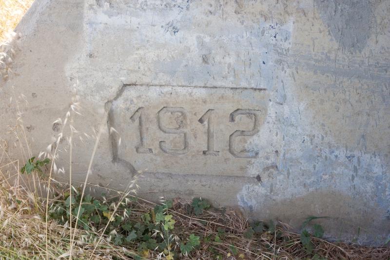 Date of construction in base.
