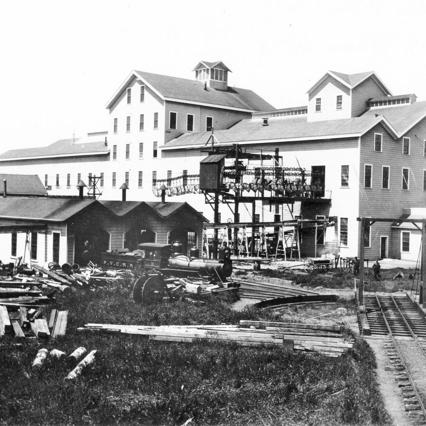Western Sugar Beet Company Refinery, circa 1895.