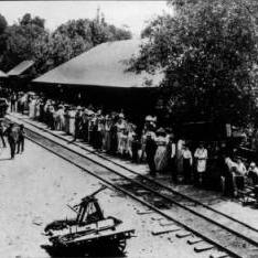 Passengers waiting to board train at Camp Meeker